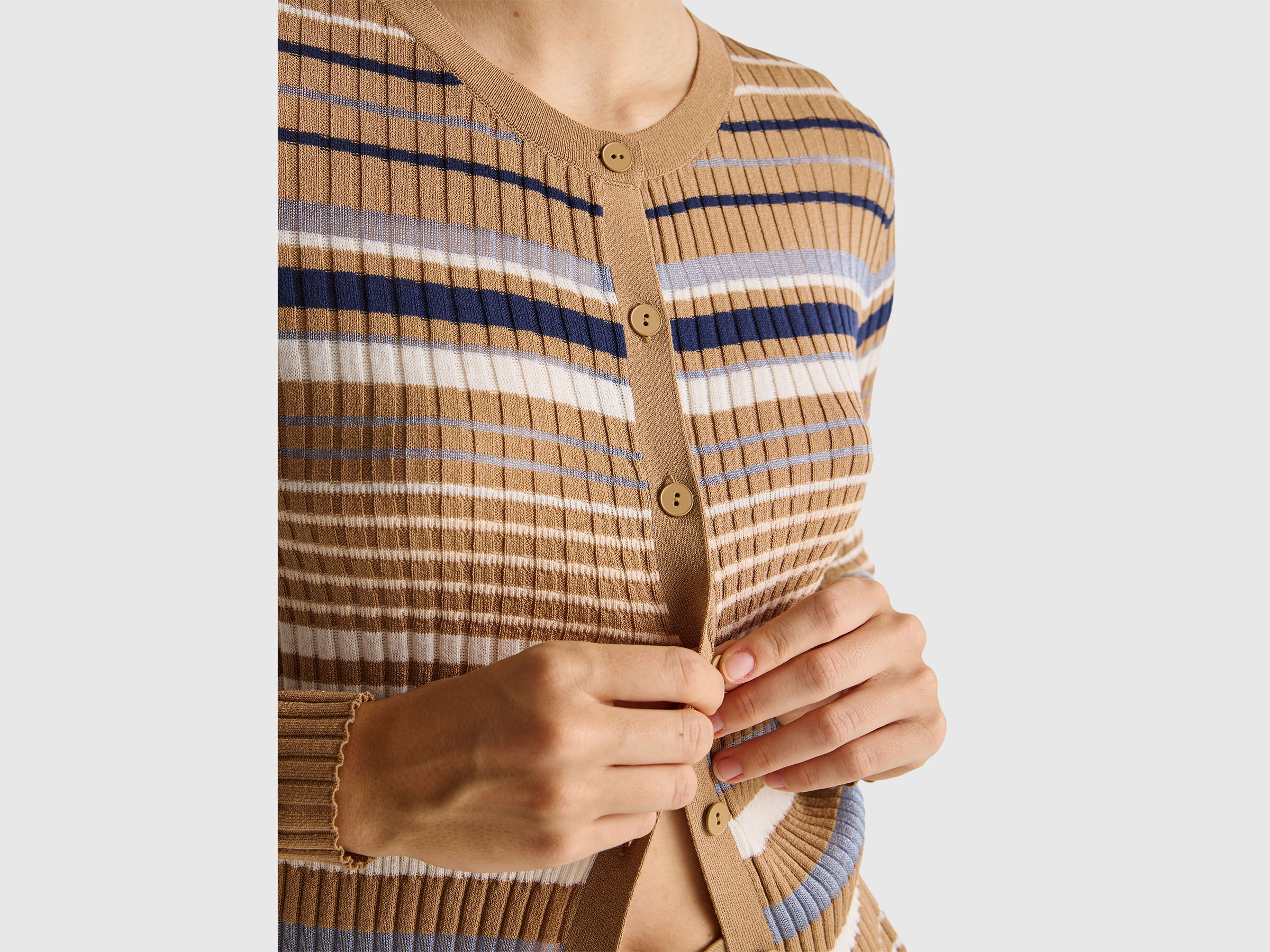 L/S SWEATER Women image number 4